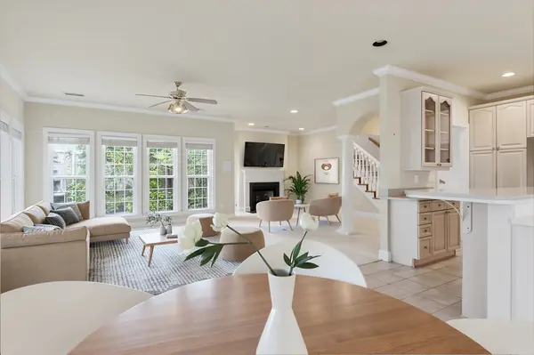 700 Pebble Springs Dr, Franklin, TN 37067