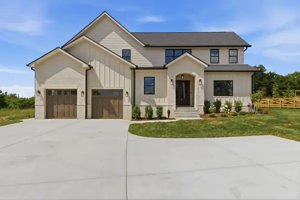 1526 Frye Rd, Columbia, TN 38401