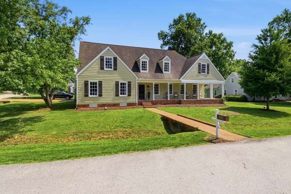 1111 Greenleaf Way, Franklin, TN 37069