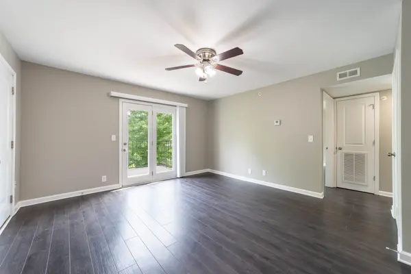 311 Hawkins Road #L6, Clarksville, TN 37040