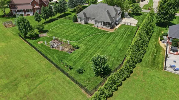 292 Ridgecrest Dr, Winchester, TN 37398