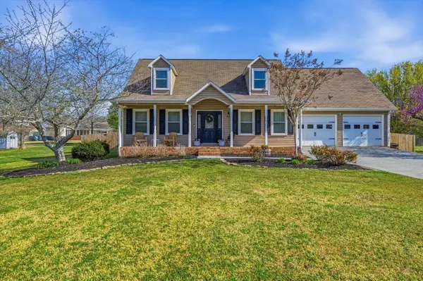 2727 Kenwood Drive, Athens, TN 37303