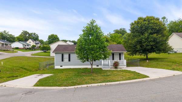 1541 Oak Tree Lane #SE, Cleveland, TN 37311