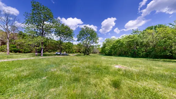2517 Patton Hollow Rd, Watertown, TN 37184