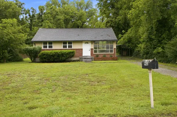 902 Virginia Ave, Nashville, TN 37216