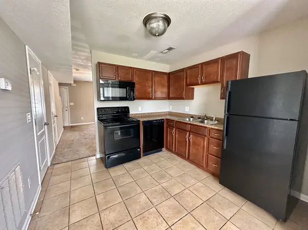 855 Tracy Lane #2D, Clarksville, TN 37040