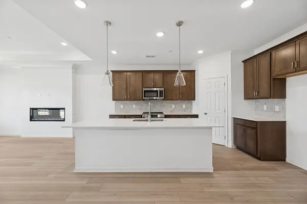 2962 Sharpstone Drive, Columbia, TN 38401