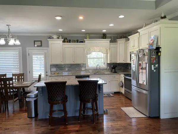 123 Planter Cir, Leoma, TN 38468