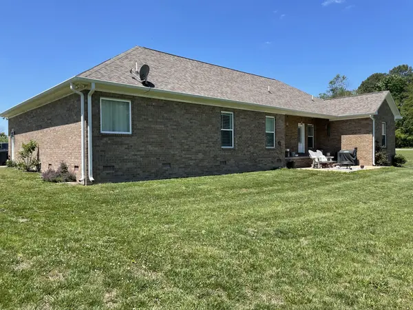 123 Planter Cir, Leoma, TN 38468