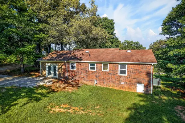 516 Heather Dr, Sparta, TN 38583