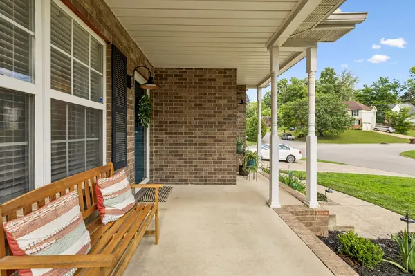 3200 W Yorkshire Ct, Old Hickory, TN 37138