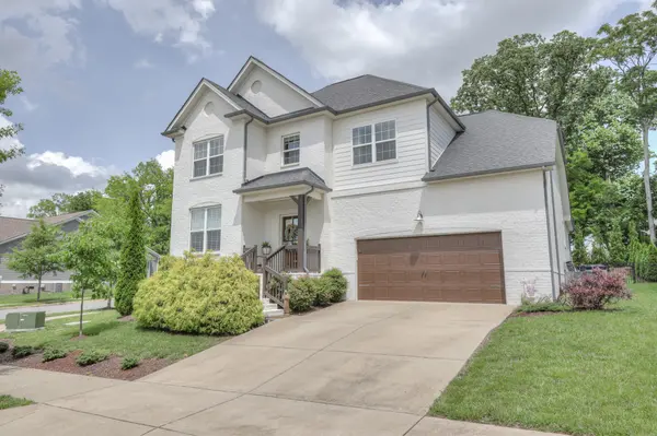 2600 Bramblewood Ln, Thompsons Station, TN 37179