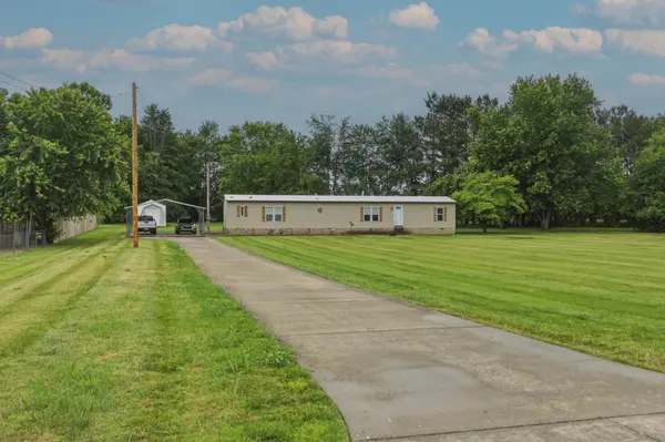 7512 Greenwood Rd, Cross Plains, TN 37049