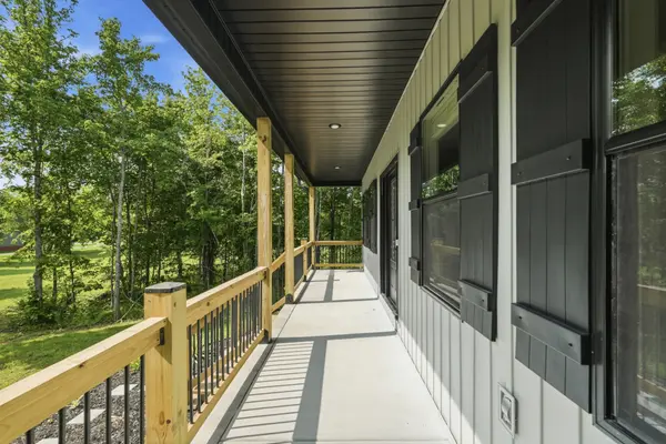 698 Dearman St, Smithville, TN 37166