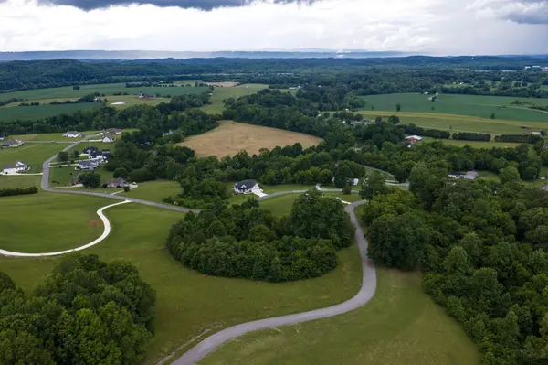 15 Espalier Drive, Decatur, TN 37322
