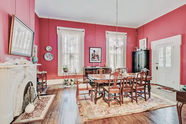 607 N 2nd St #N, Clarksville, TN 37040
