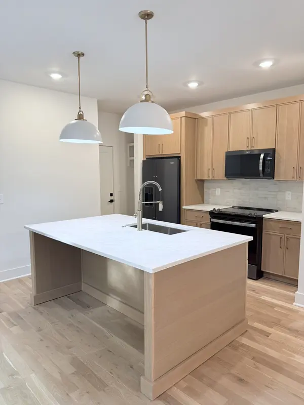4420B Providence Hts, Nashville, TN 37211