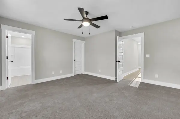 166 Sango Dr #48, Clarksville, TN 37043