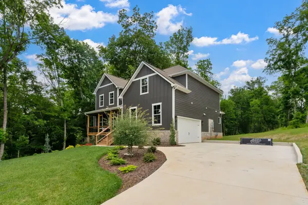 1584 Frye Rd, Columbia, TN 38401