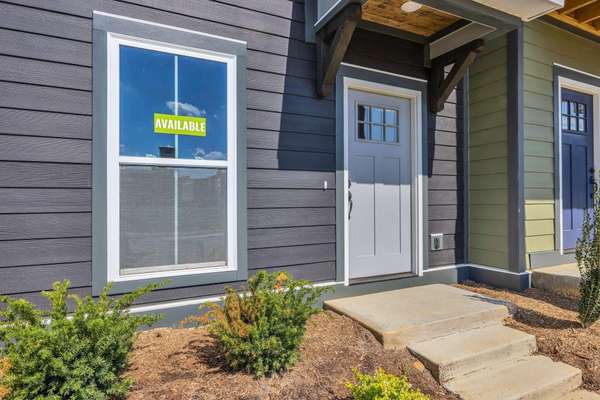 2437 E 17th Street, Chattanooga, TN 37404