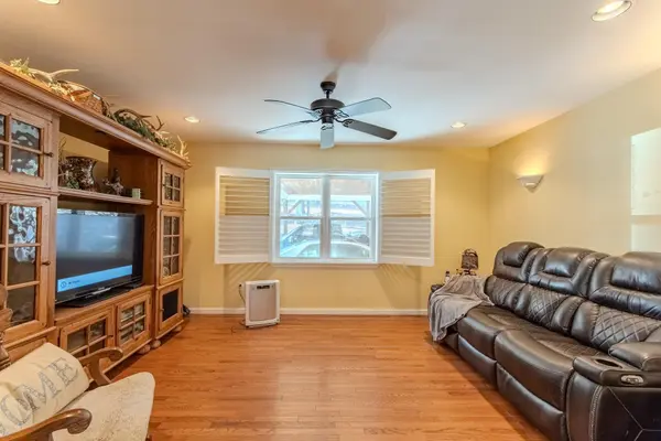 2411 KEAZEY HOLLOW RD, Waynesboro, TN 38485