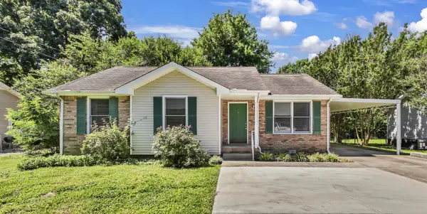 748 Needmore Rd, Clarksville, TN 37040