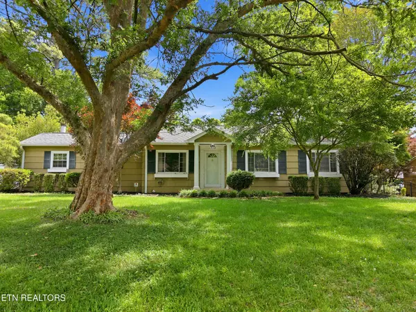 1312 Bradford Lane, Knoxville, TN 37919
