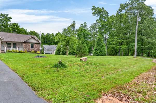 234 Stonecrest Ave, Crossville, TN 38571