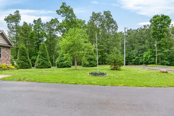 234 Stonecrest Ave, Crossville, TN 38571