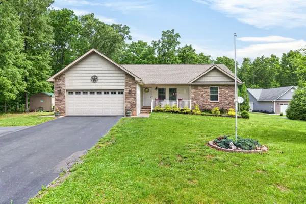 234 Stonecrest Ave, Crossville, TN 38571