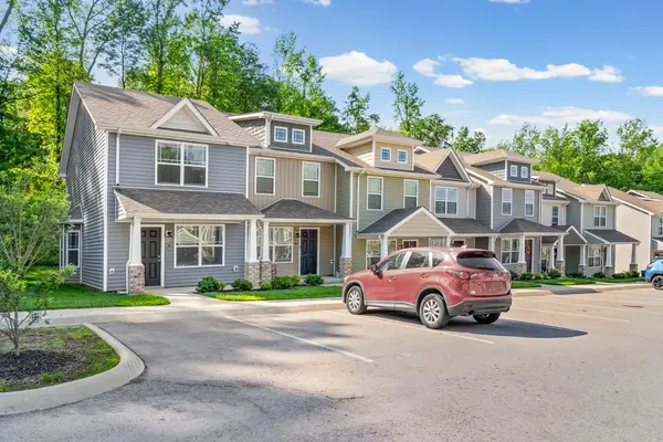 260 Woodland Valley Ln, Clarksville, TN 37040
