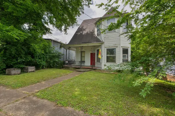 812 E 10th Street, Chattanooga, TN 37403