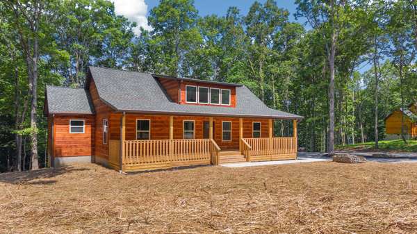 2377 Porch Rock Road, Pikeville, TN 37367