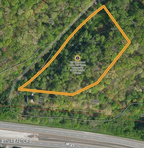 195 Sherwood Lane, Harriman, TN 37748