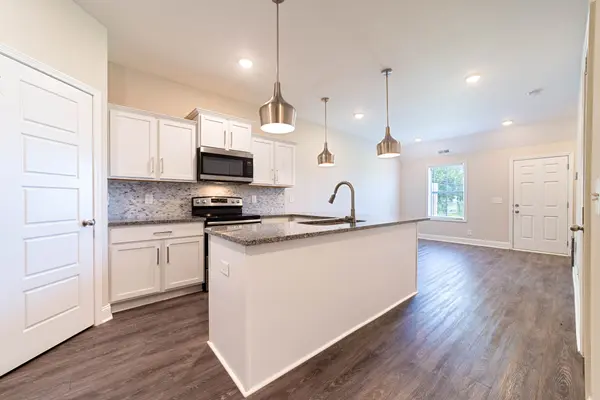 208 Drayton Dr #F, Clarksville, TN 37042