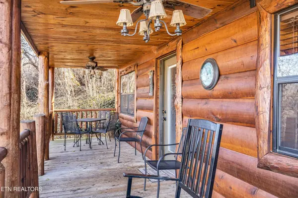 1012 Highway 165, Tellico Plains, TN 37385