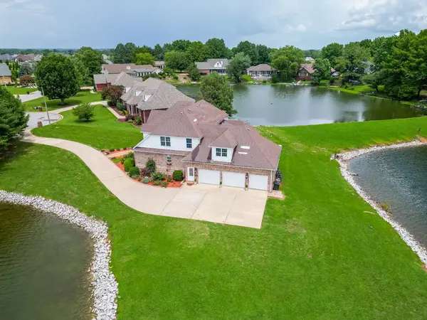 2164 Fairway Dr, Dyersburg, TN 38024