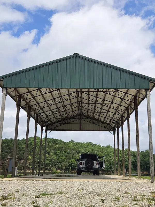 823 River Front Dr, Clifton, TN 38425