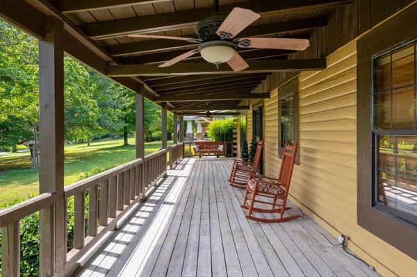 407 White Road, Chattanooga, TN 37421
