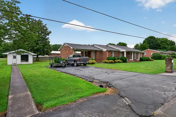 615 Cill St, Smithville, TN 37166