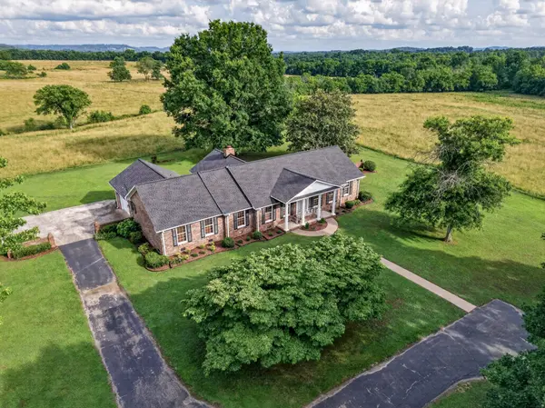 805 Boonshill Petersburg Rd, Petersburg, TN 37144