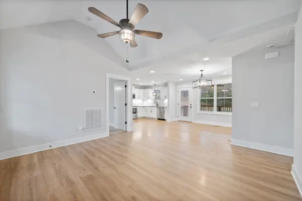 205 Maple St, Adams, TN 37010