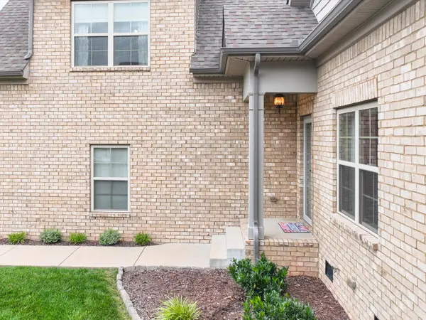 3040 Dogwood Trl, Spring Hill, TN 37174