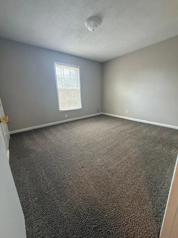 813 Holder Ct, Nashville, TN 37217