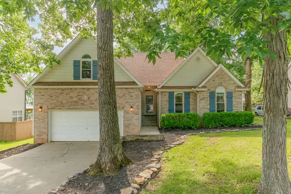 1508 Walnut Hills Dr, Chapel Hill, TN 37034