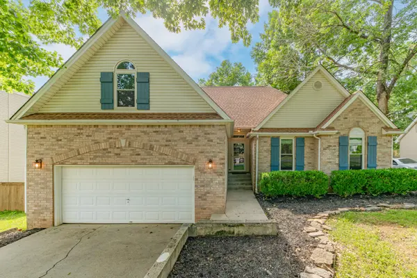1508 Walnut Hills Dr, Chapel Hill, TN 37034