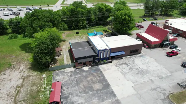 15090 Fort Campbell Blvd, Oak Grove, KY 42262