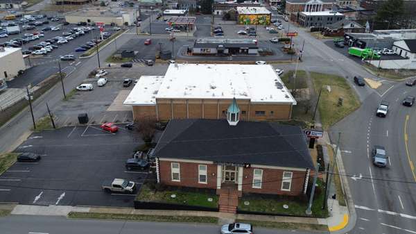 2 Park Street, Athens, TN 37303