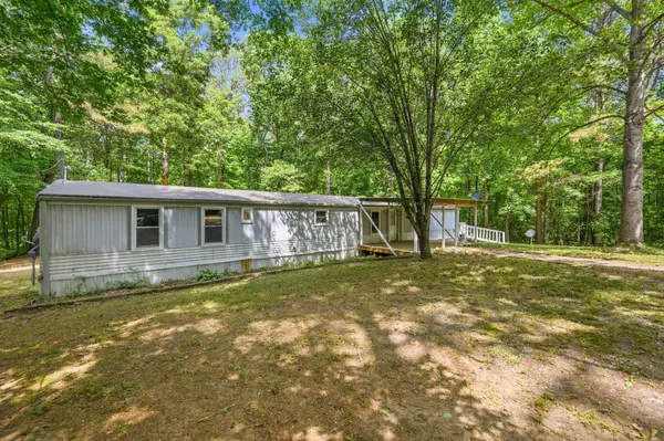 2417 Maytown Rd, Bruceton, TN 38317