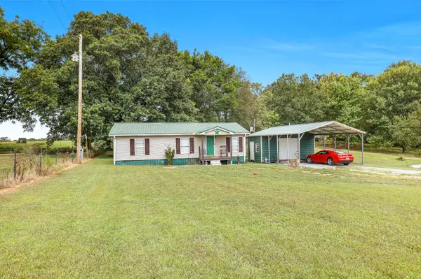 6016 Highland Rd, Orlinda, TN 37141